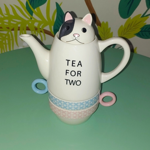 Tea For Two French Bull Stackable Tea-set by Shinzi Katoh - Picture 3 of 16